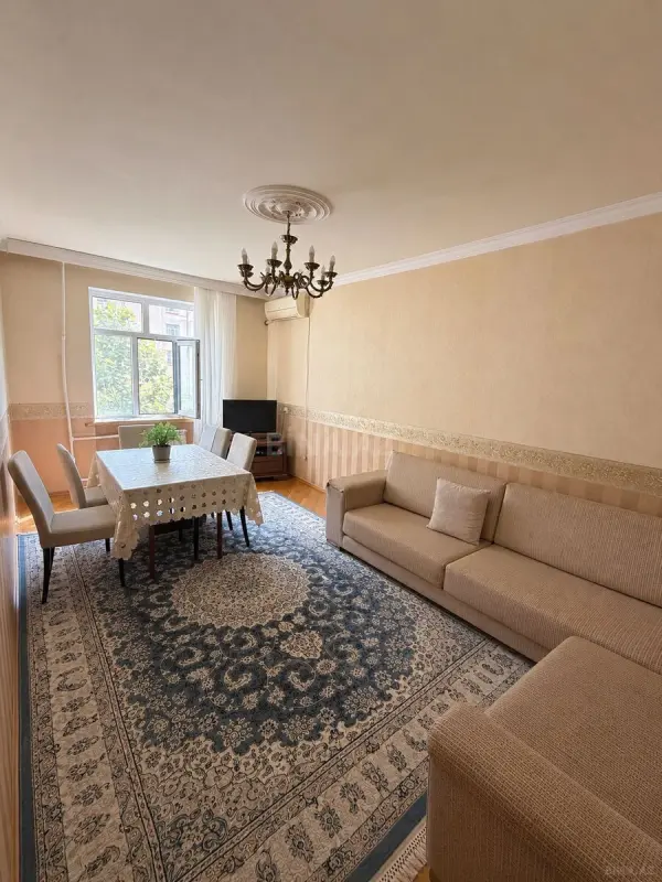 Satılır 3 otaqlı mənzil 80 m²