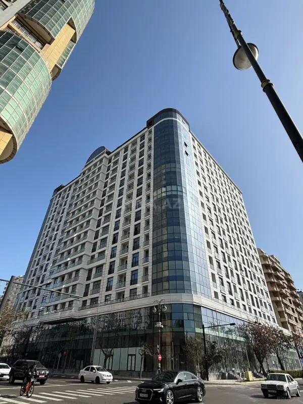 Satılır 2 otaqlı mənzil 58 m²