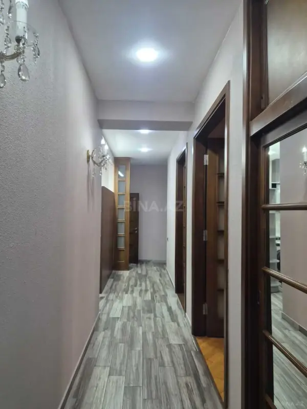 Satılır 3 otaqlı mənzil 92 m²