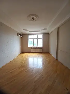 Satılır 3 otaqlı mənzil 116 m² — Bakı, Həzi Aslanov qəs. 3 otaq 116.00 m²