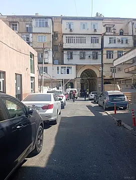 Kirayə verilir obyekt 220 m² — Bakı, Nizami 220.00 m²