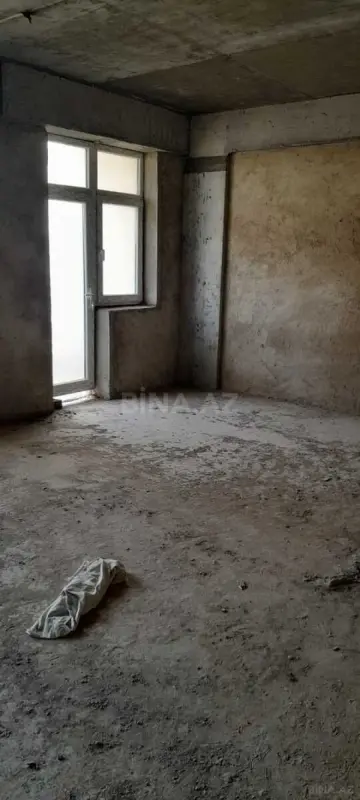 Satılır 2 otaqlı mənzil 86 m²