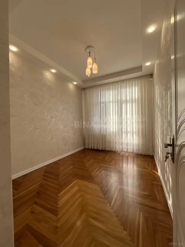 Satılır 2 otaqlı mənzil 46 m²