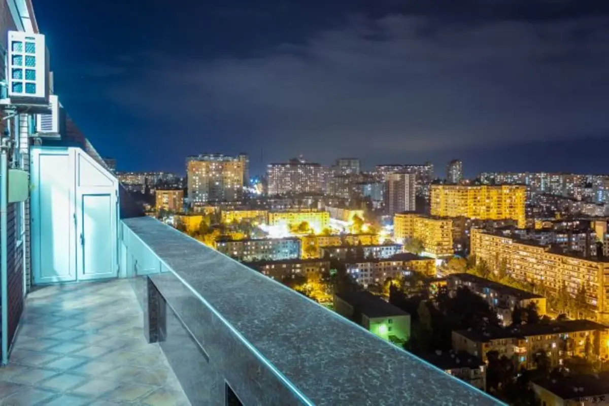 Satılır 3 otaqlı mənzil 95 m²