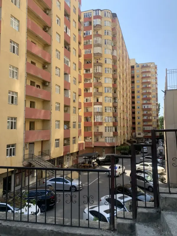 Satılır 3 otaqlı mənzil 88 m²