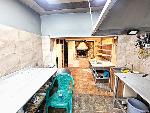 Kirayə verilir obyekt 45 m² — Bakı 45.00 m²