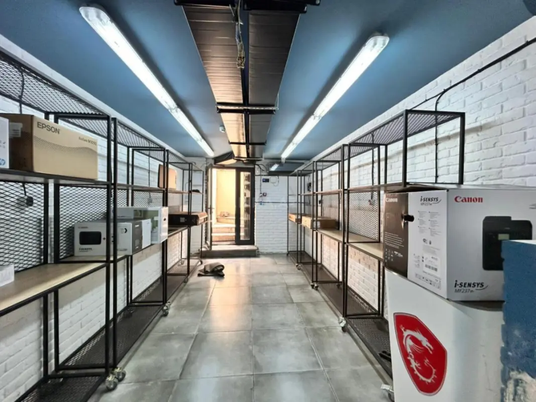 Satılır obyekt 55 m²