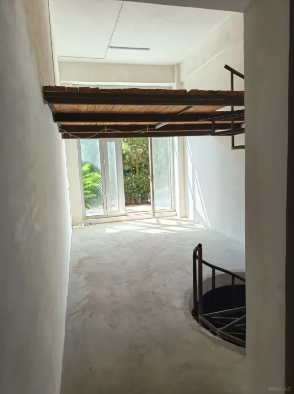 Satılır 2 otaqlı mənzil 90 m²