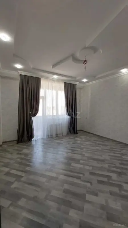 Satılır 3 otaqlı mənzil 74 m²
