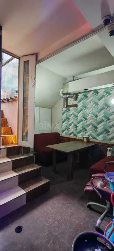 Satılır obyekt 320 m²