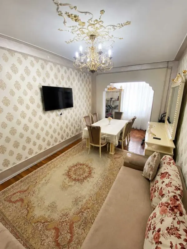 Satılır 2 otaqlı mənzil 62 m²