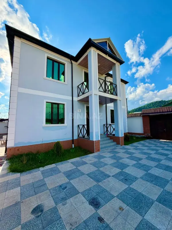 Kirayə verilir 4 otaqlı həyət evi 150 m²