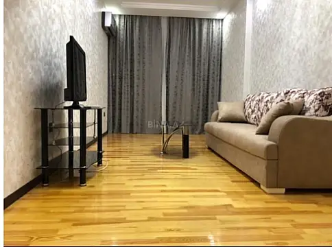 Satılır 3 otaqlı mənzil 110 m² — Bakı, İnşaatçılar 3 otaq 110.00 m²