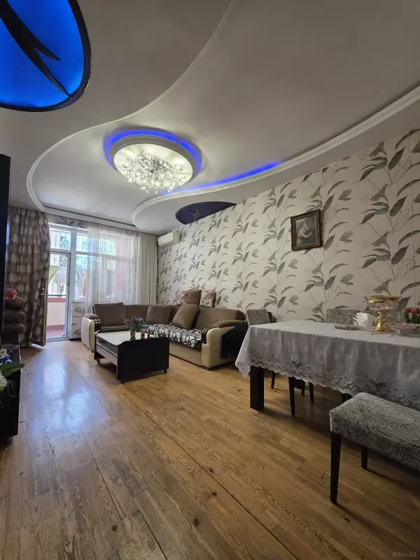 Satılır 2 otaqlı mənzil 94 m²