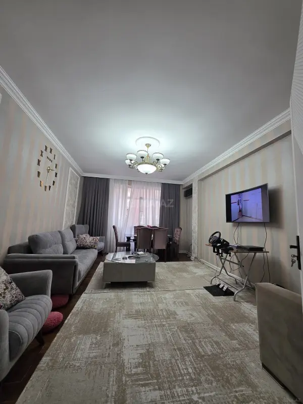 Satılır 3 otaqlı mənzil 116 m²