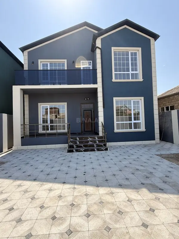Satılır 4 otaqlı həyət evi 185 m²