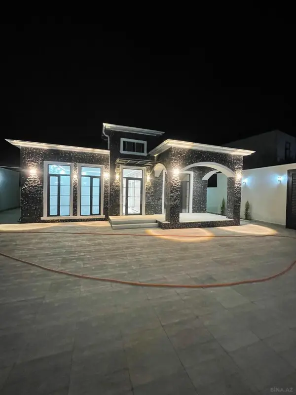 Satılır 4 otaqlı həyət evi 145 m²
