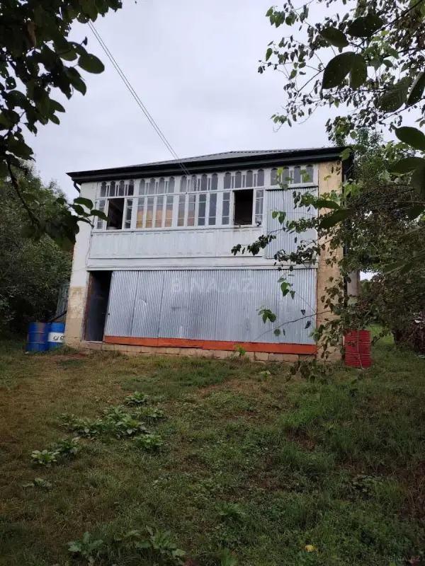 Satılır 4 otaqlı həyət evi 75 m²