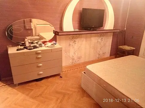 Satılır 3 otaqlı mənzil 90 m² — Bakı 3 otaq 90.00 m²