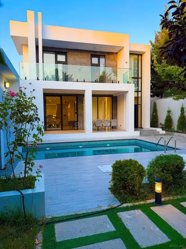 Satılır 6 otaqlı həyət evi 260 m²
