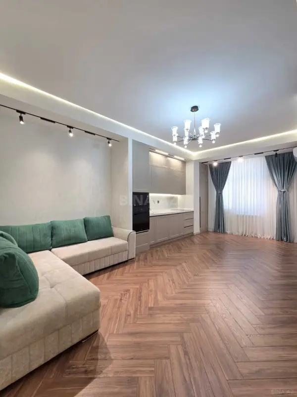 Satılır 2 otaqlı mənzil 68 m²