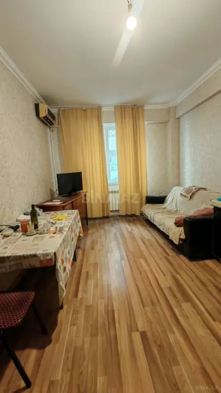 Satılır 2 otaqlı mənzil 42 m²