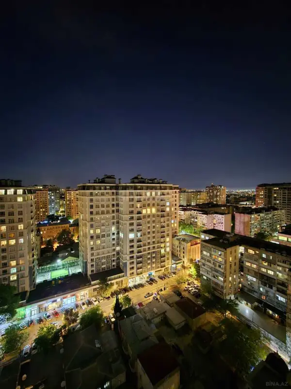 Satılır 2 otaqlı mənzil 84 m²