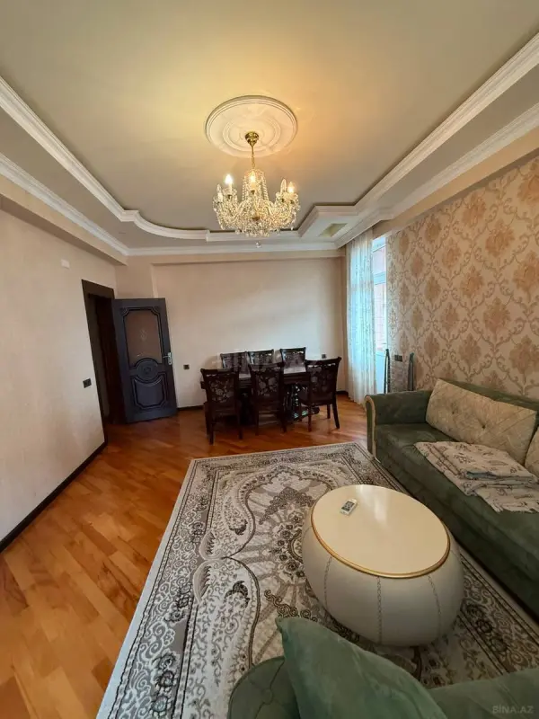 Kirayə verilir 3 otaqlı mənzil 125 m²