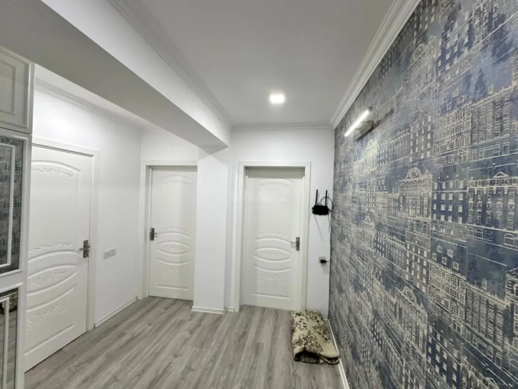 Satılır 1 otaqlı mənzil 63 m²