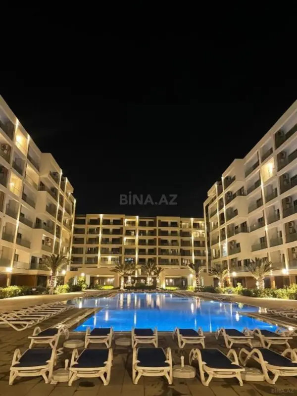 Satılır 3 otaqlı mənzil 134 m²