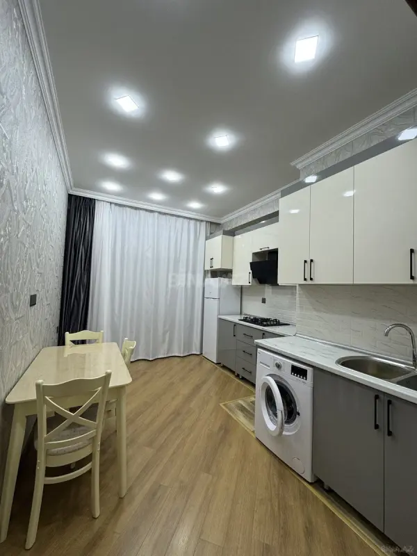 Kirayə verilir 2 otaqlı mənzil 50 m²