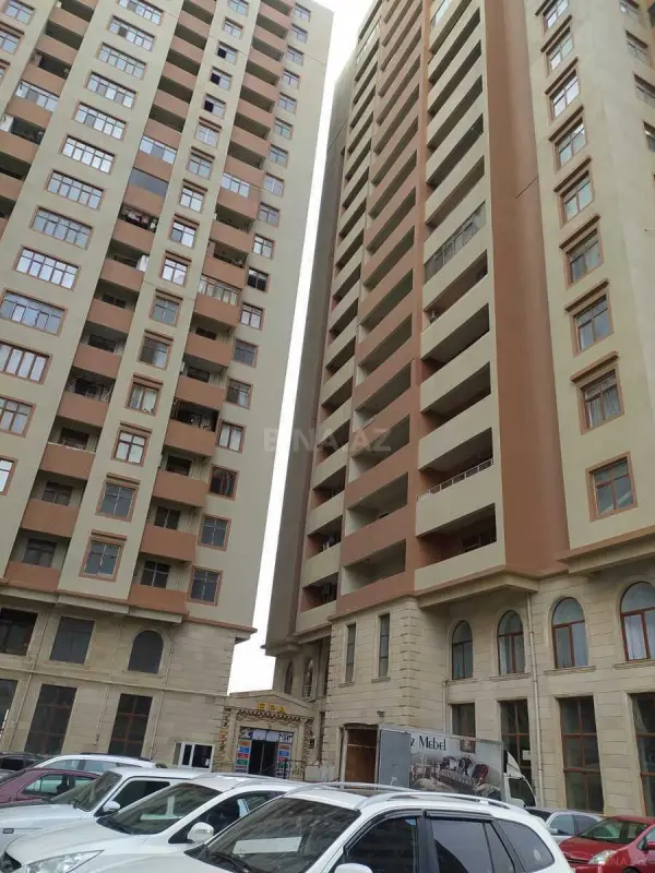 Satılır 2 otaqlı mənzil 80 m²