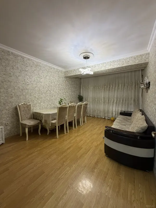 Satılır 2 otaqlı mənzil 85 m²