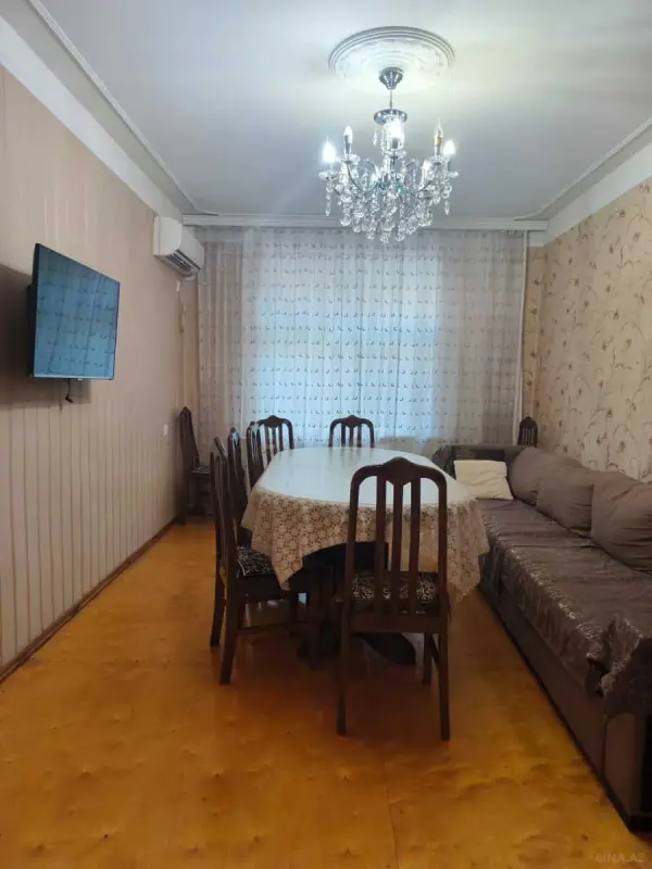 Kirayə verilir 4 otaqlı mənzil 90 m²