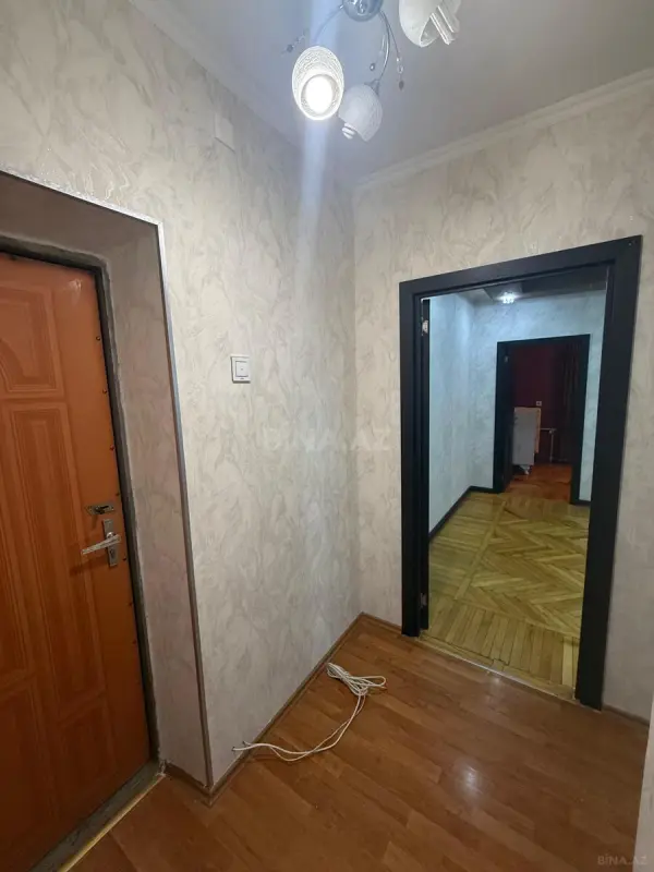 Kirayə verilir 2 otaqlı mənzil 47 m²