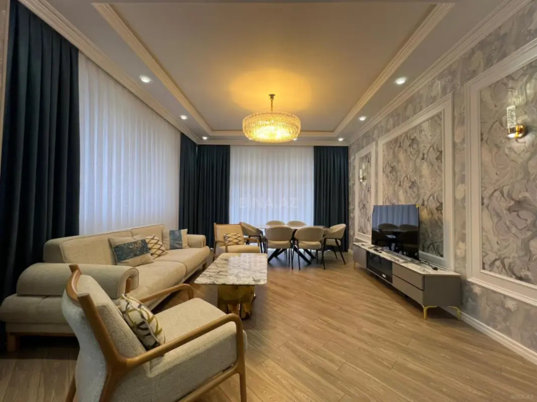 Kirayə verilir 3 otaqlı mənzil 120 m²