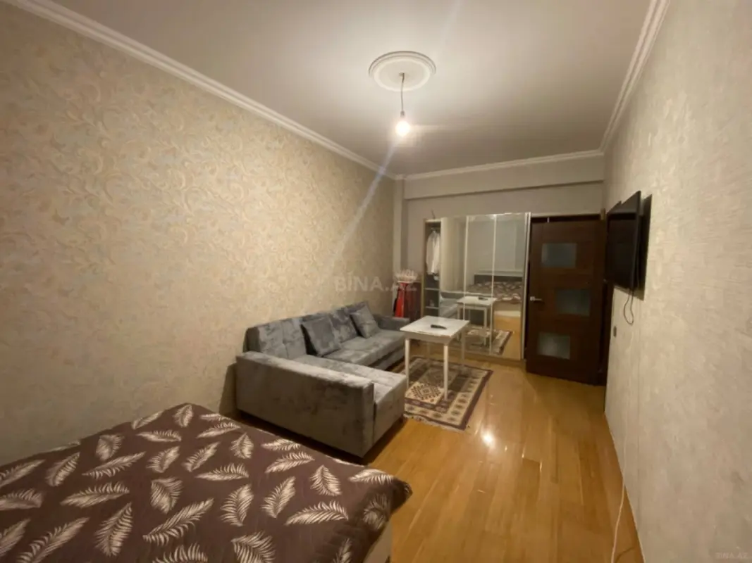 Satılır 1 otaqlı mənzil 41 m²