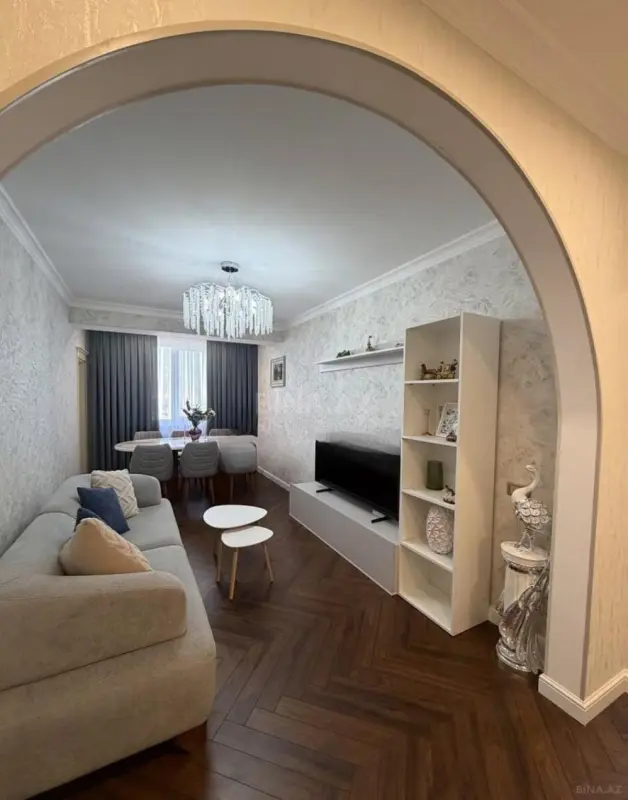 Satılır 2 otaqlı mənzil 73 m²