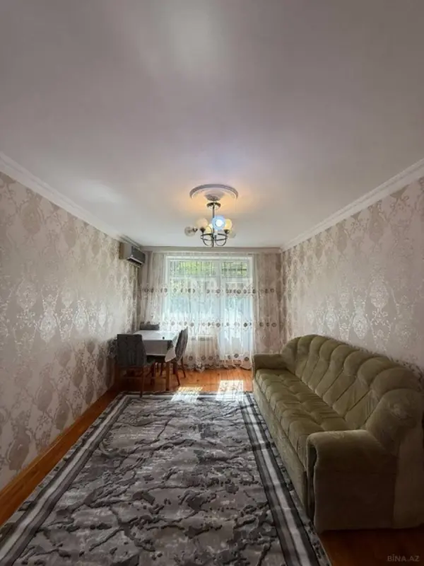 Kirayə verilir 2 otaqlı mənzil 65 m²