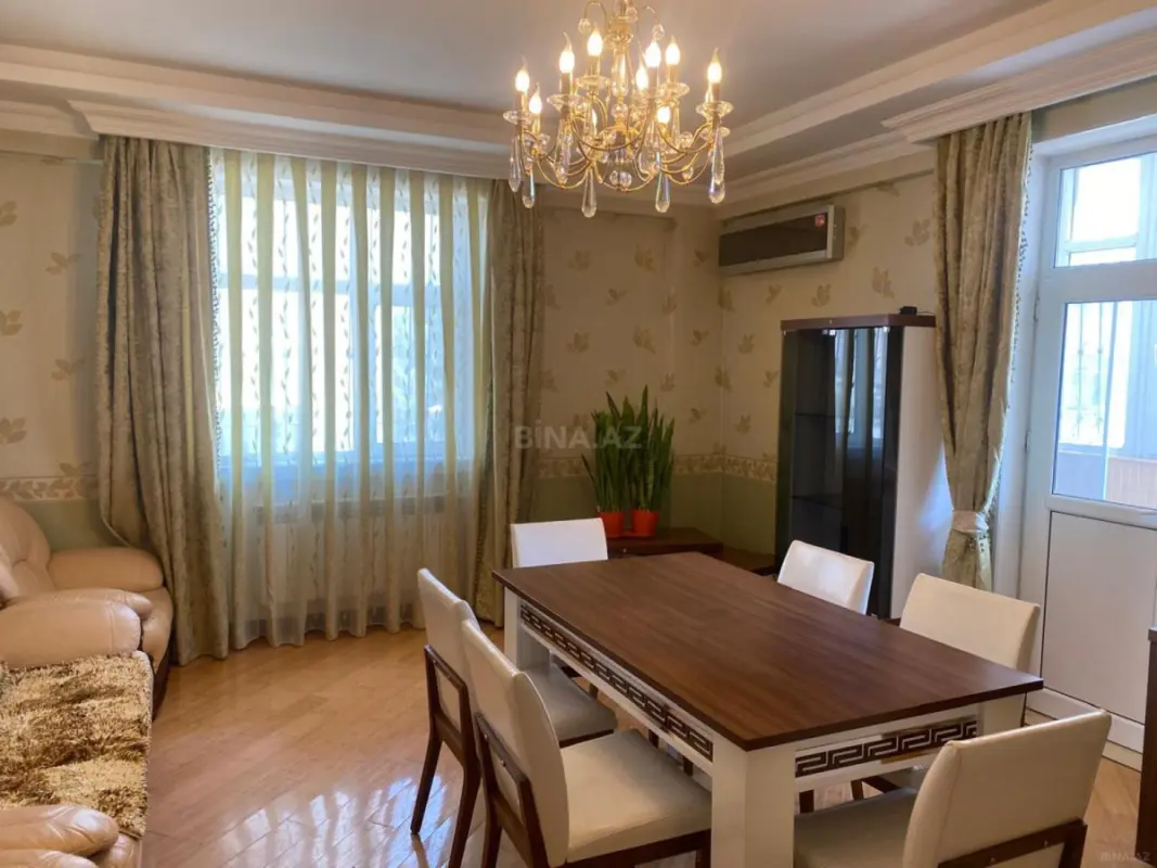 Kirayə verilir 3 otaqlı mənzil 100 m²