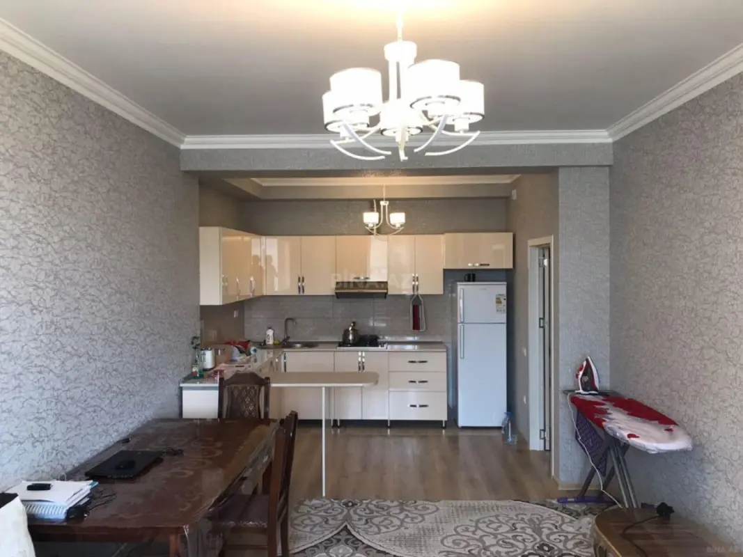 Kirayə verilir 2 otaqlı mənzil 65 m²