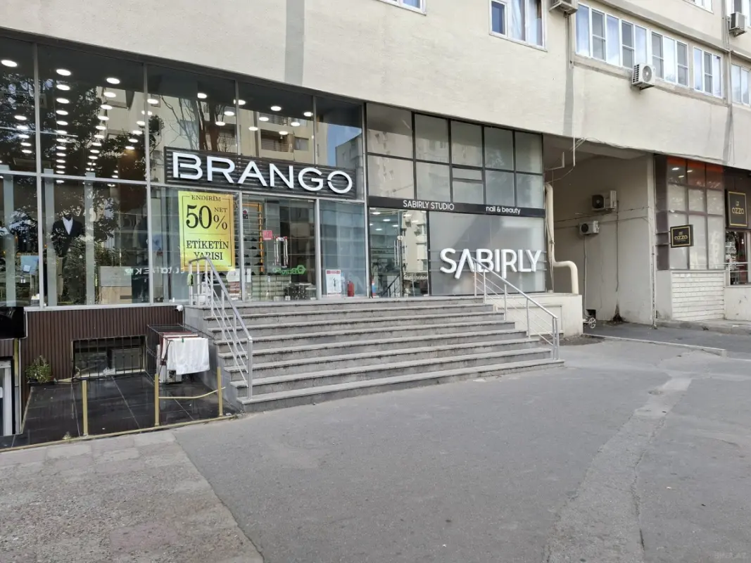Satılır obyekt 60 m²