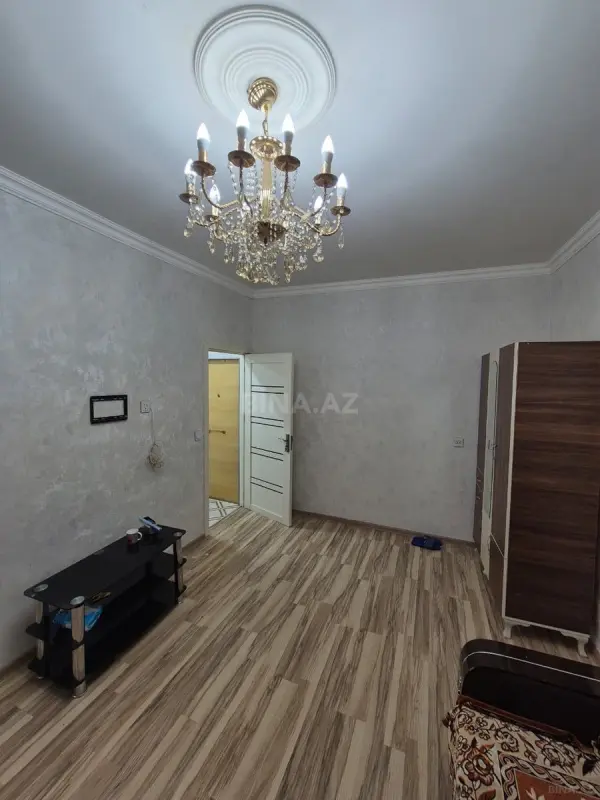 Satılır 2 otaqlı mənzil 35 m²