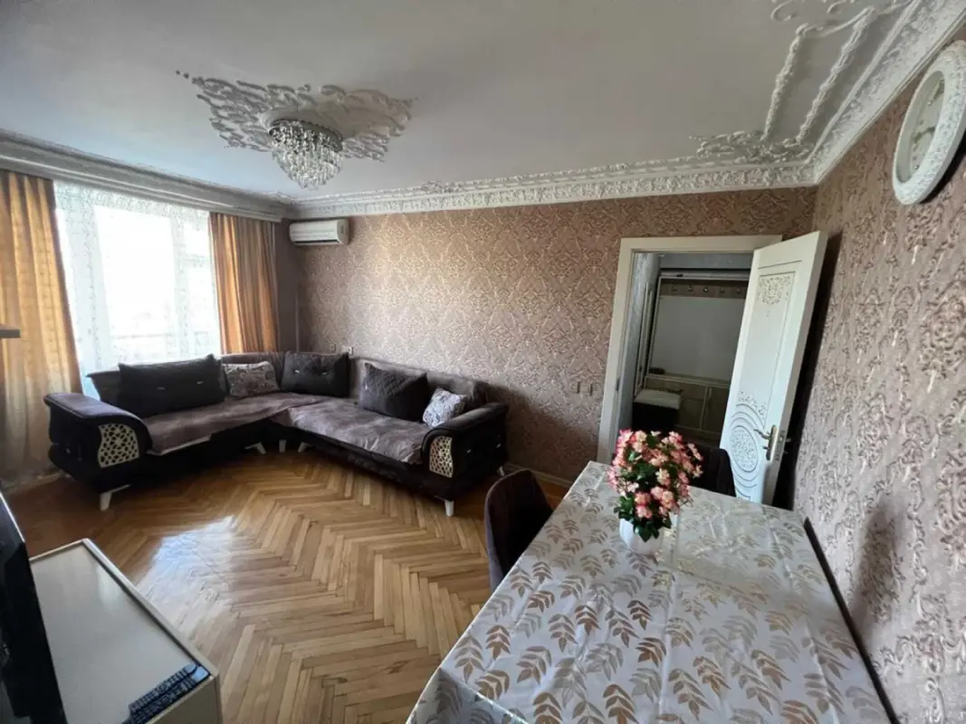 Kirayə verilir 2 otaqlı mənzil 55 m²