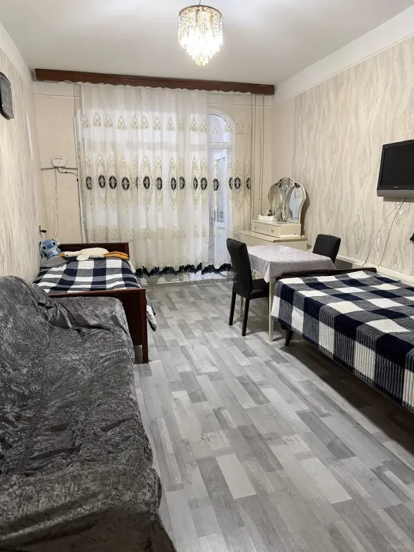 Kirayə verilir 1 otaqlı mənzil 40 m²