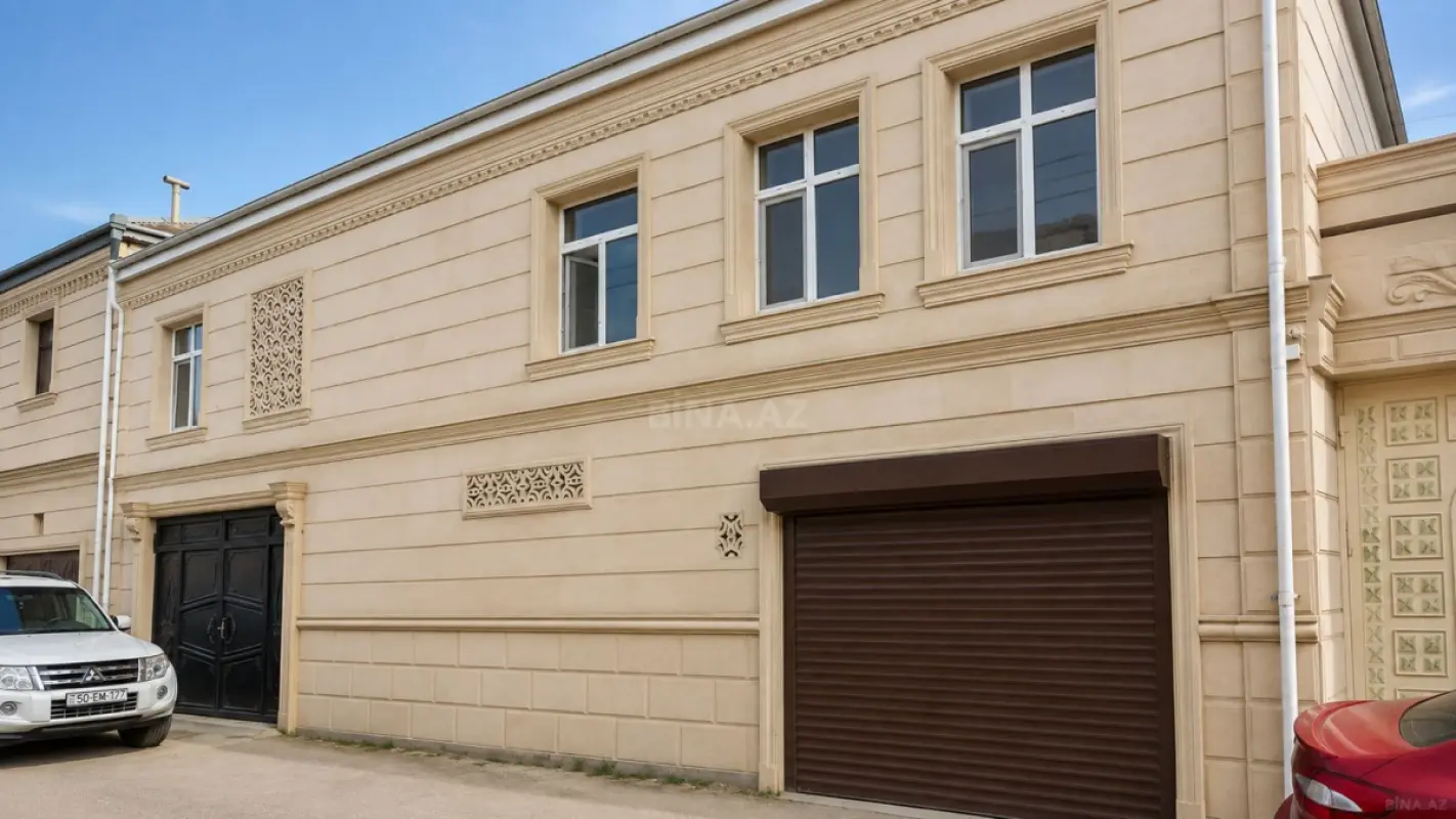 Satılır 6 otaqlı həyət evi 225 m²