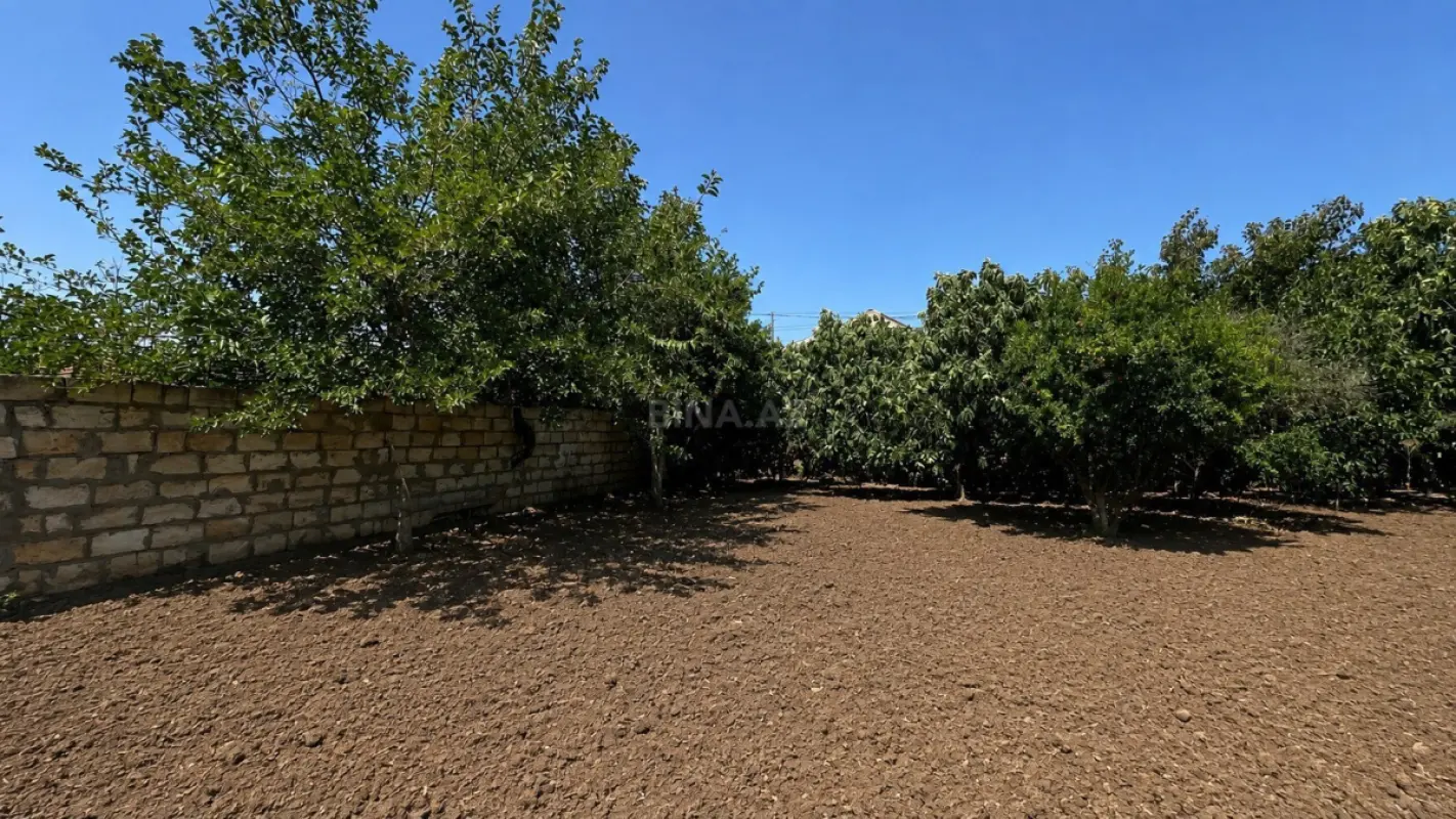 Satılır torpaq sahəsi 4 m²
