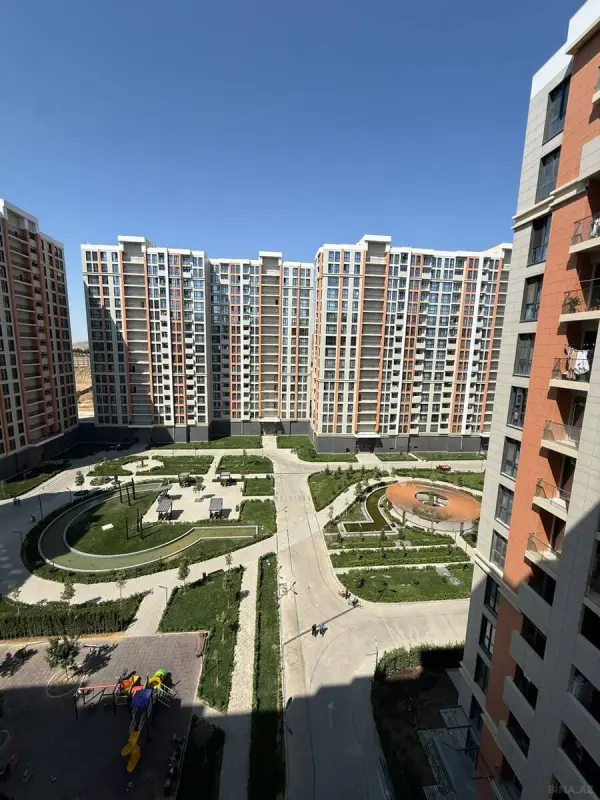 Satılır 3 otaqlı mənzil 84 m²