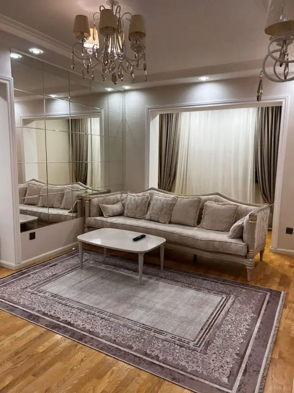 Kirayə verilir 3 otaqlı mənzil 90 m²