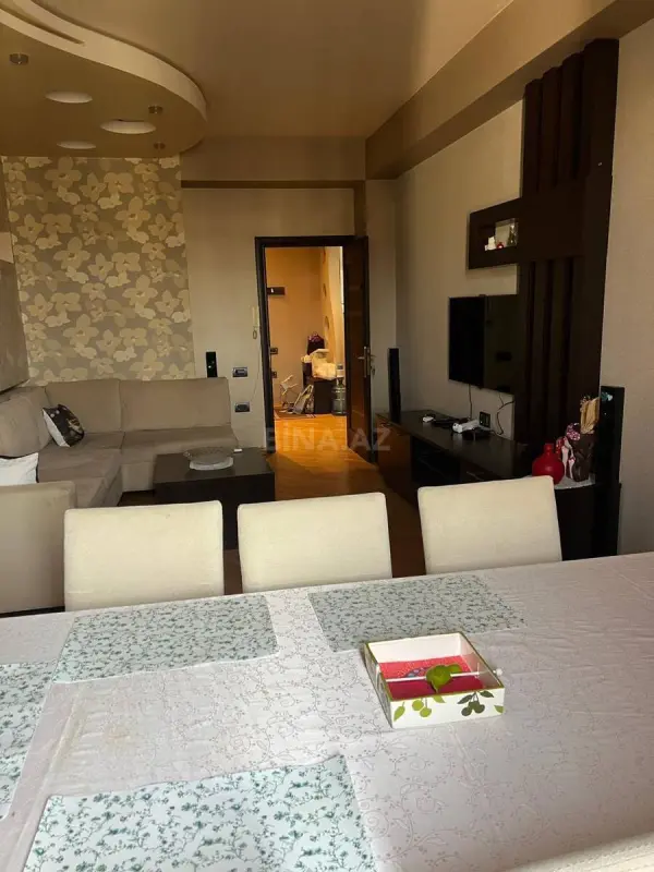 Kirayə verilir 3 otaqlı mənzil 90 m²
